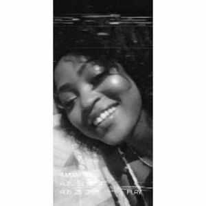 Meet your Posher, Shemoneque